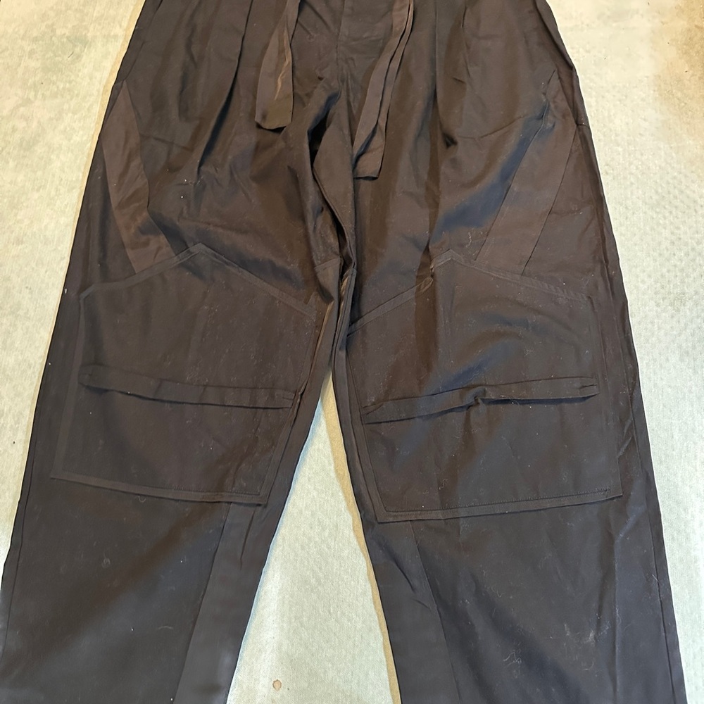 Black High-Waisted Wide-Leg Trousers